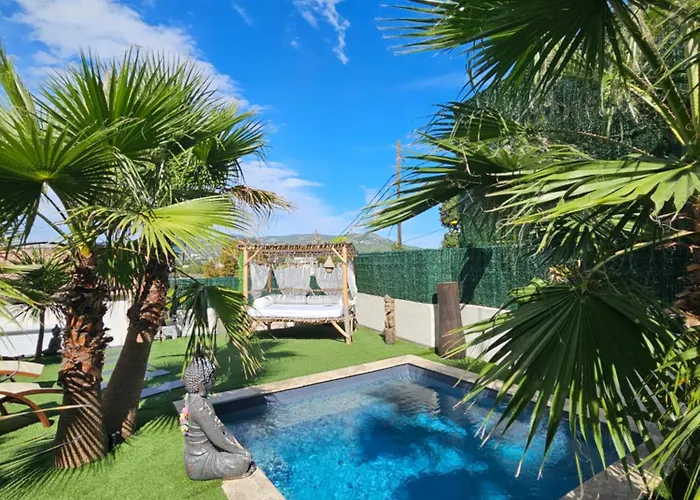 Ô Balinais mini villa avec spa et piscine privative Marseille